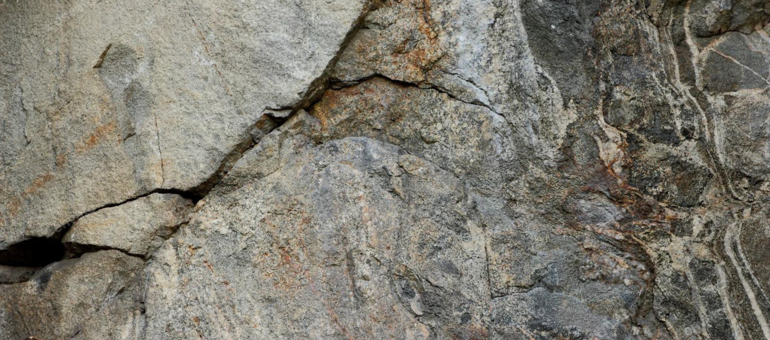 Rock Fissure Grouting 