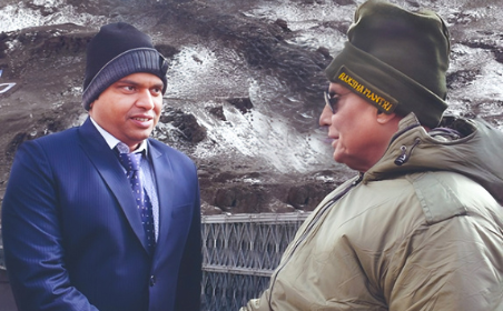Defence Minister Felicitates Mr. Nitin Goyal